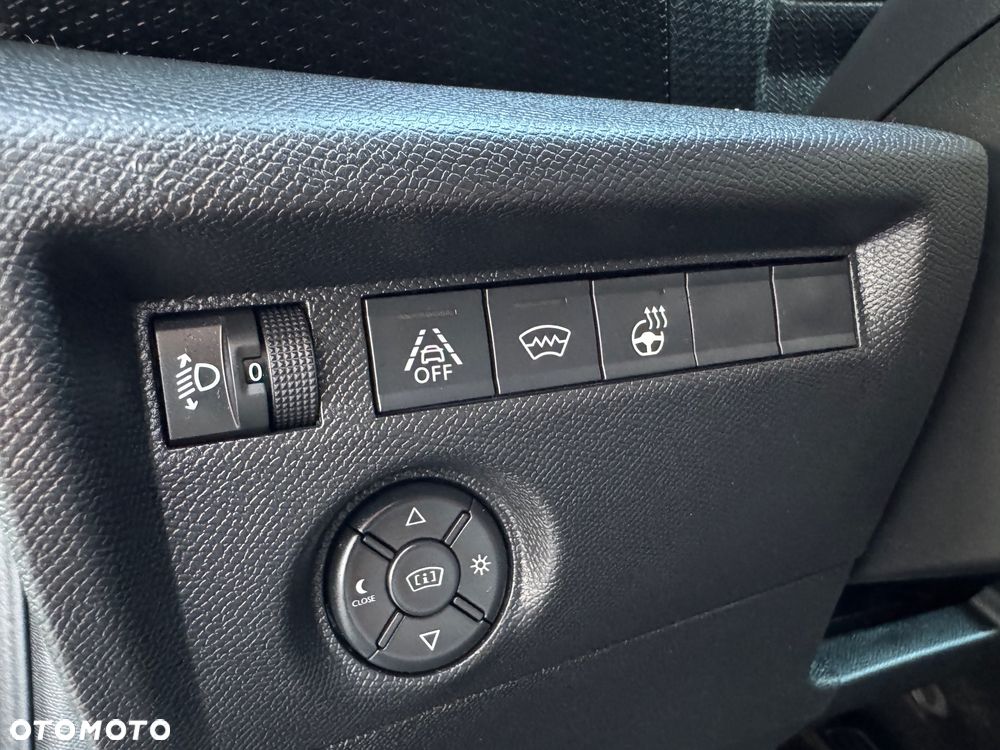 Citroën C4 PureTech 130 Stop&Start EAT8 FEEL PACK - 22