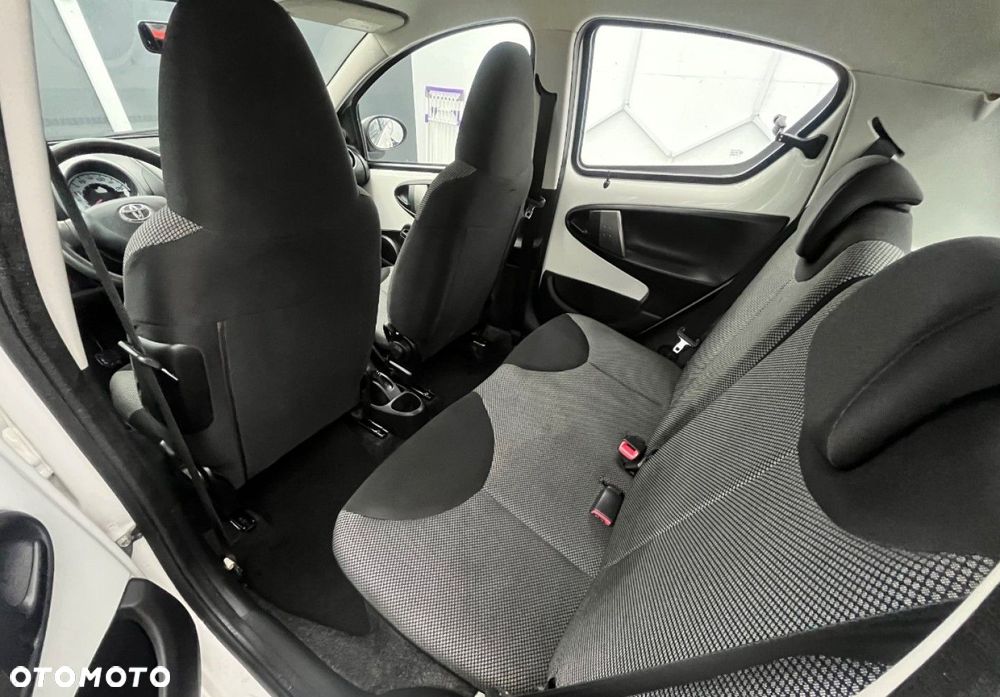 Toyota Aygo - 23