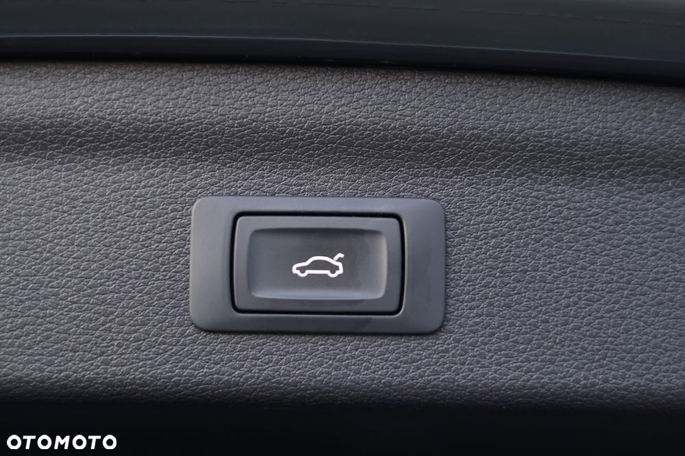 Audi Q3 35 TFSI S line S tronic - 28