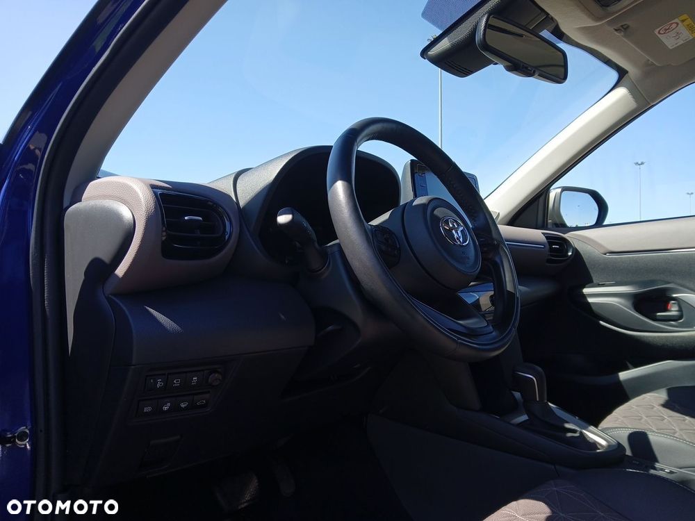 Toyota Yaris Cross - 19