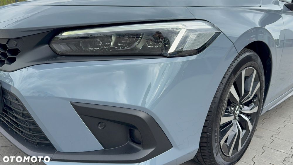 Honda Civic 2.0 i-MMD Elegance CVT - 21