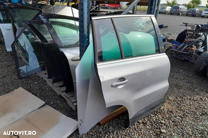 Usa / Portiera spate dreapta Volkswagen VW Tiguan 1 5N [2007 - 2011] - 2