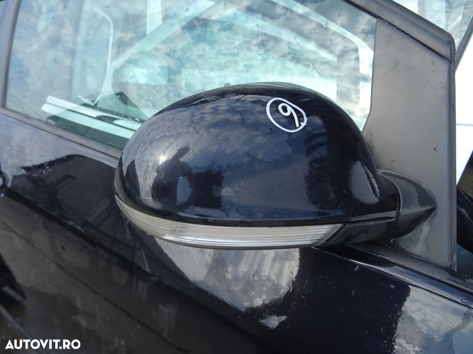 Oglinda dreapta Volkswagen Golf 5 Plus din 2008 - 1