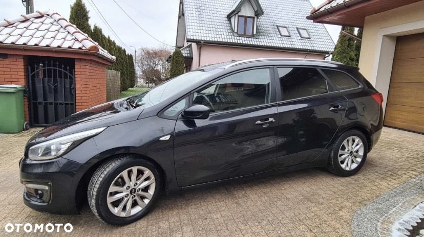 Kia Ceed - 1