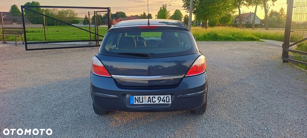 Opel Astra 1.4 Club - 10