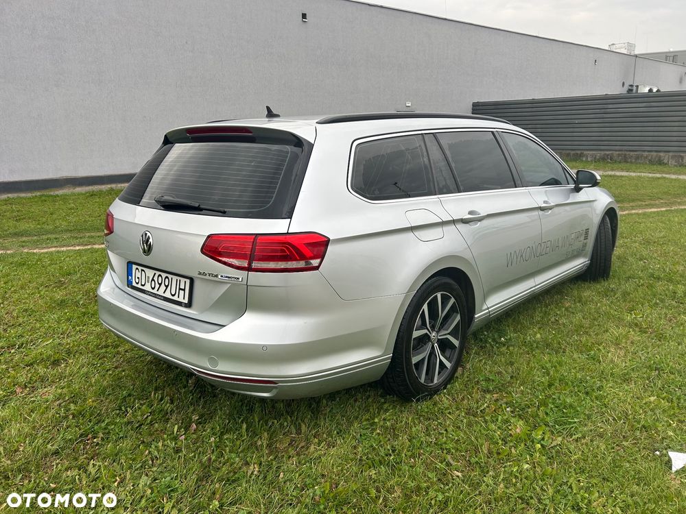 Volkswagen Passat - 5