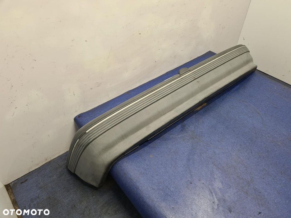 OPEL KADETT E LIFT ZDERZAK TYŁ - 2