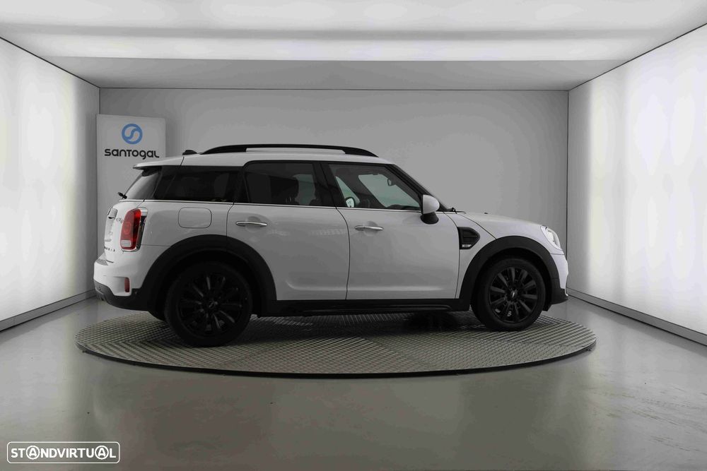 MINI Countryman One D - 3