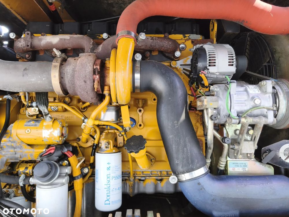 Caterpillar M318D - 7