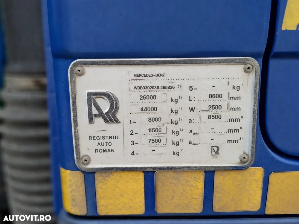 Mercedes-Benz ACTROS - 7