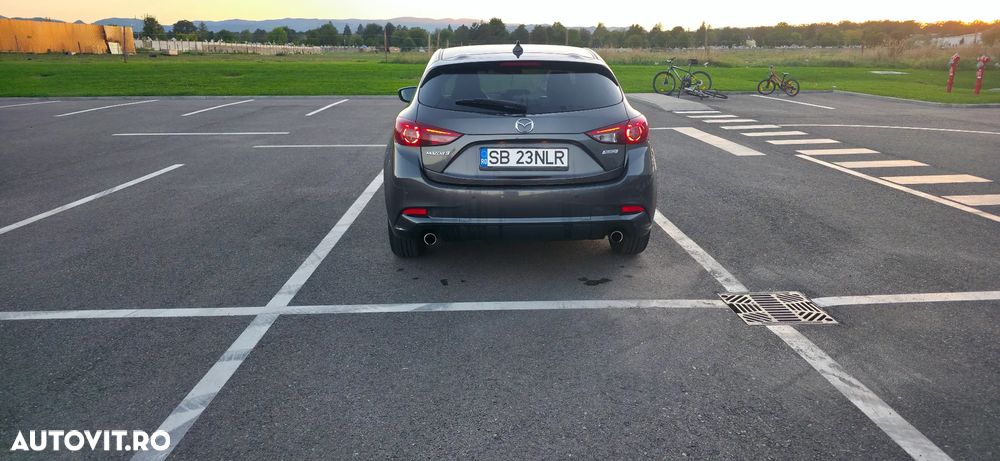 Mazda 3 G120 Attraction - 6