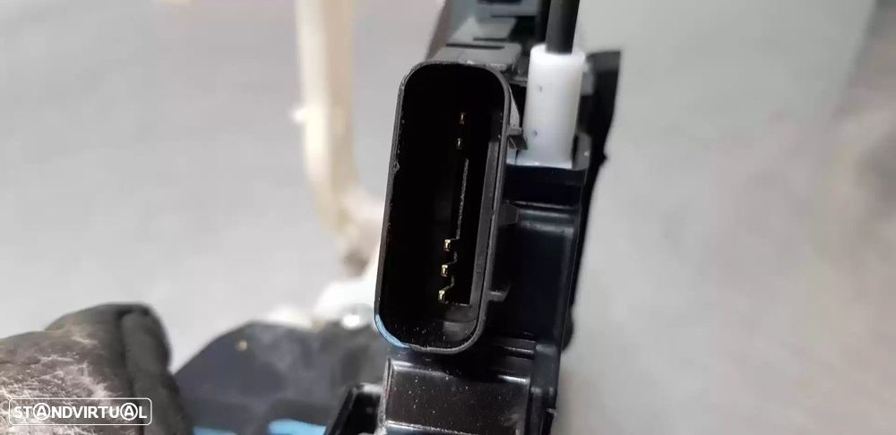 FECHADURA PORTA FRONTAL DIREITA KIA CARENS IV 2018 -81320A4010 - 4