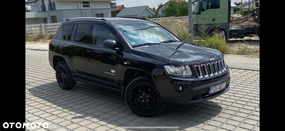 Jeep Compass - 2