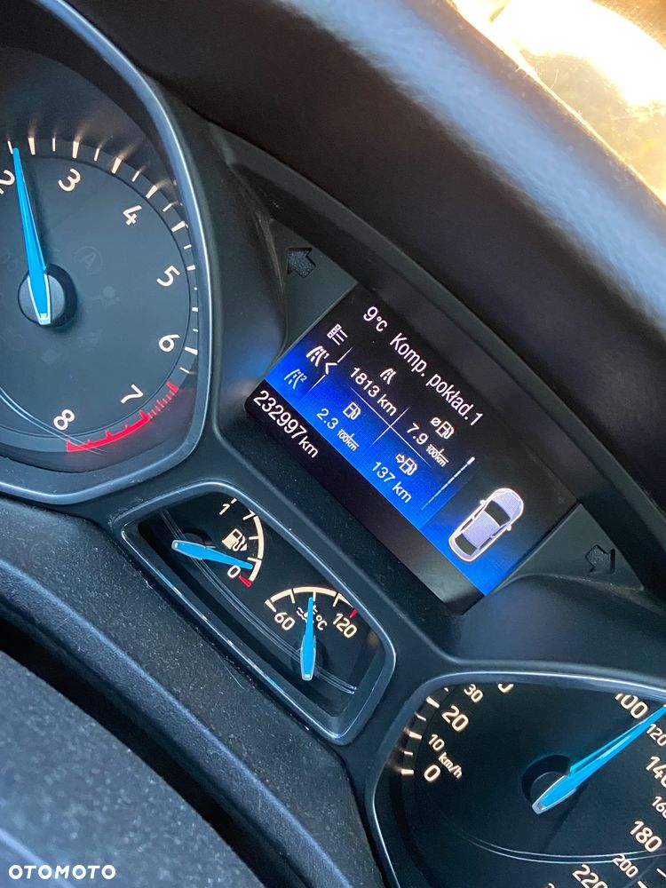 Ford Focus 1.5 EcoBoost Trend ASS - 10