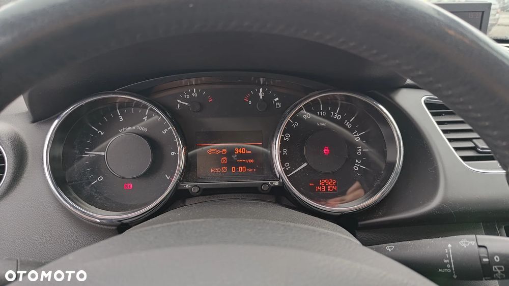 Peugeot 3008 1.6 Premium - 8