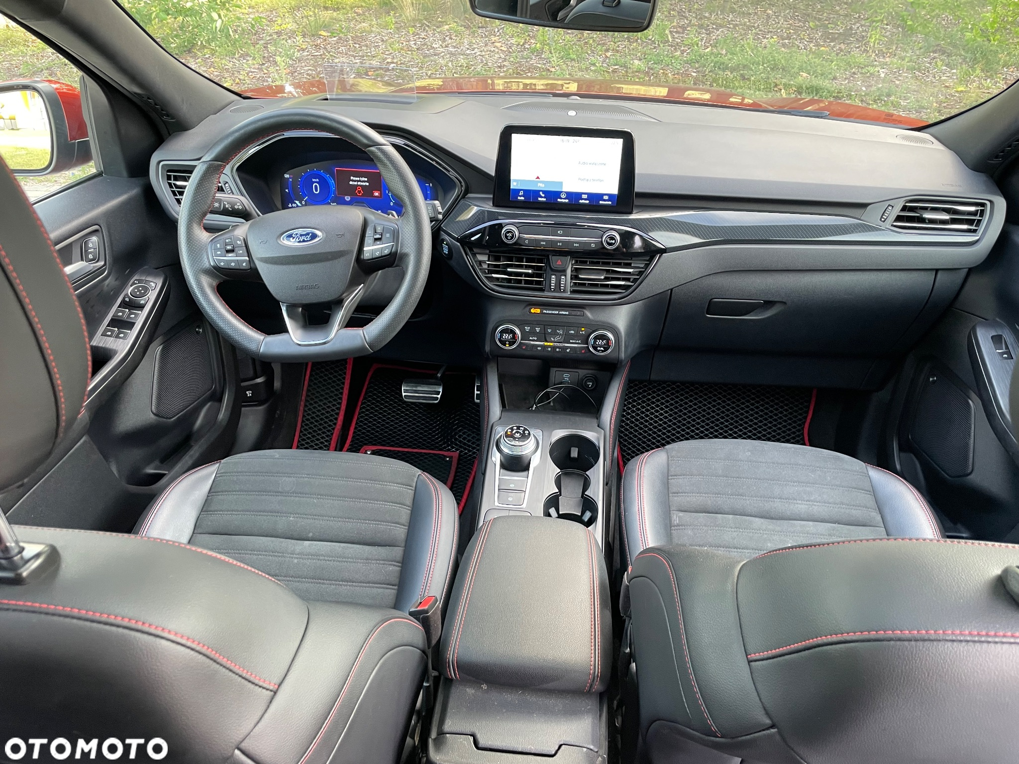Ford Kuga 2.0 EcoBlue 4x4 ST-LINE - 15