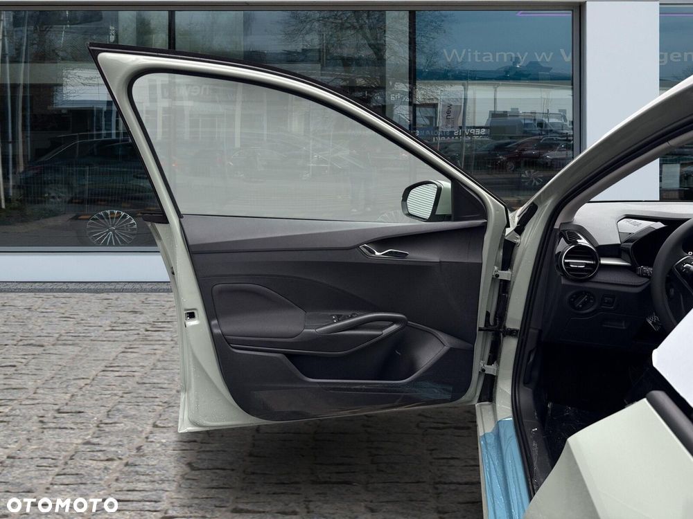 Skoda Fabia - 11