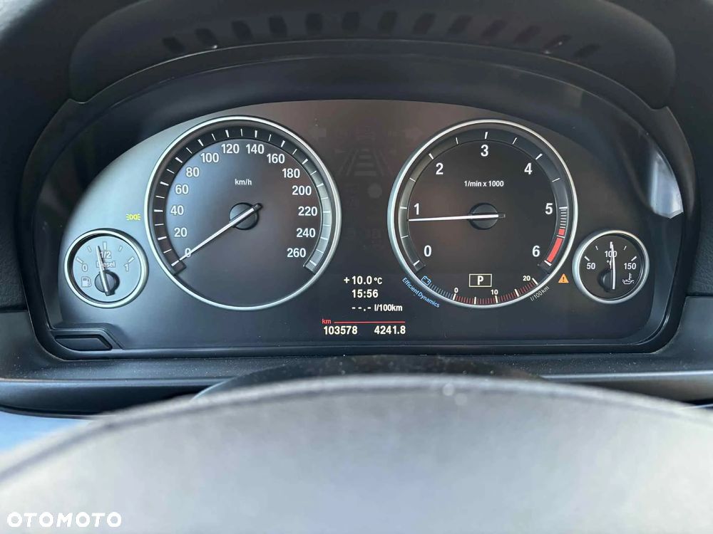 BMW Seria 5 520d xDrive - 19