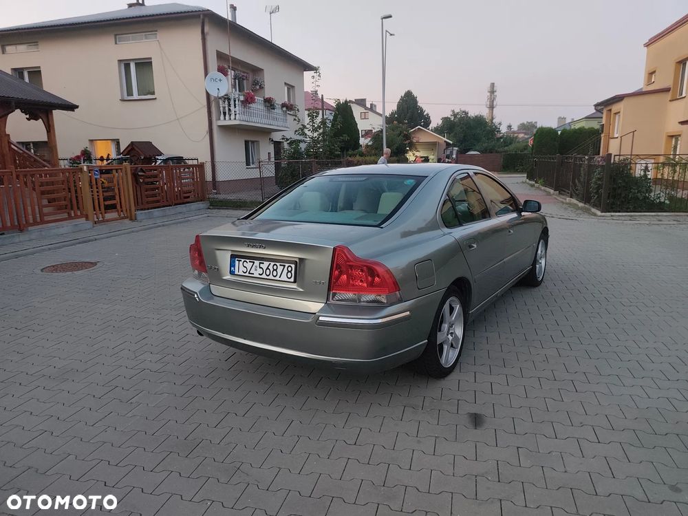 Volvo S60 - 22