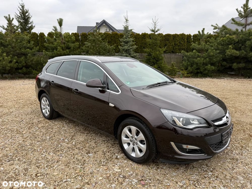Opel Astra 1.4 T Cosmo - 10