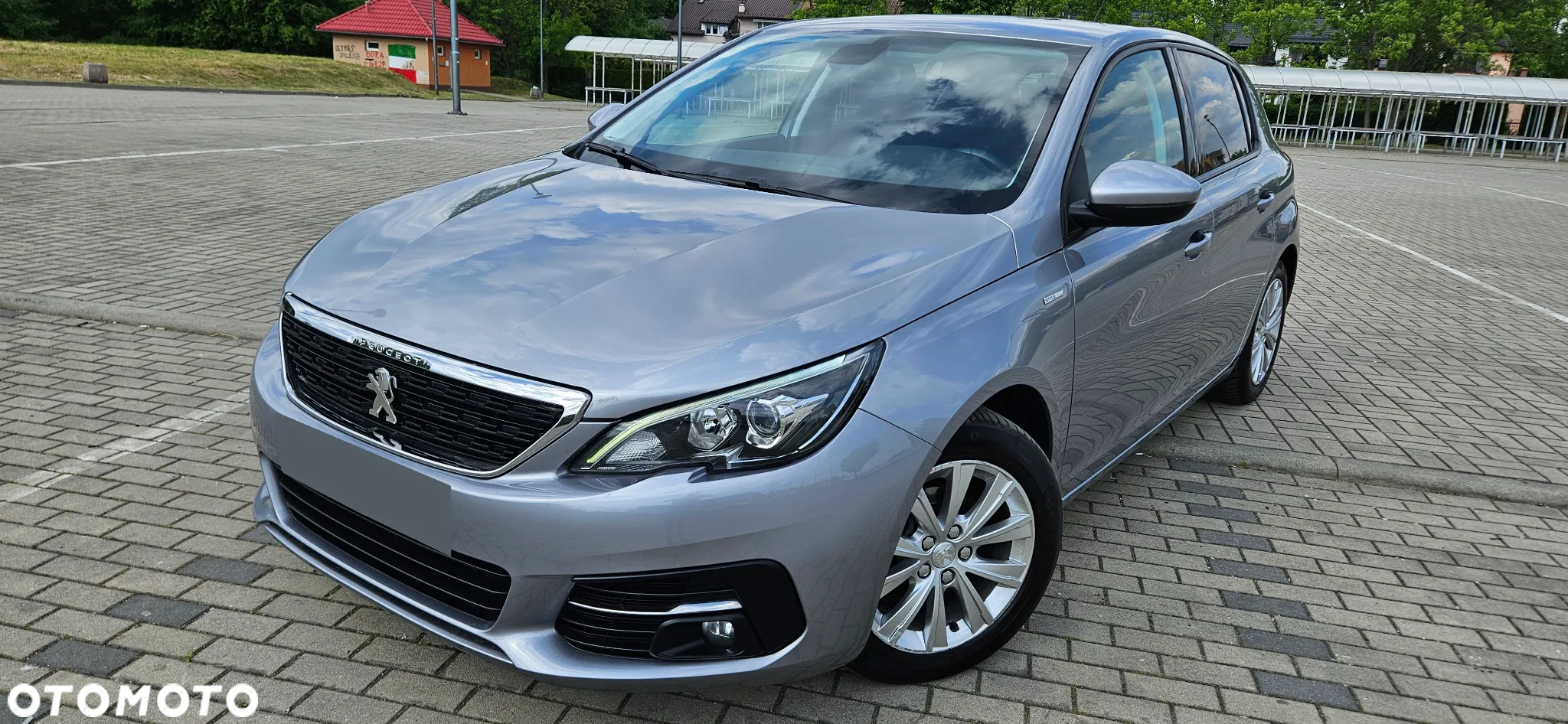 Peugeot 308 1.2 PureTech GPF Allure S&S - 2