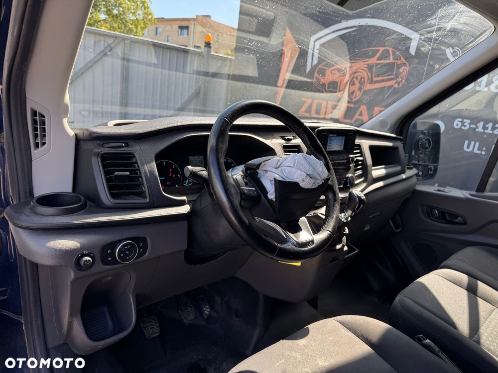 Ford Transit - 9