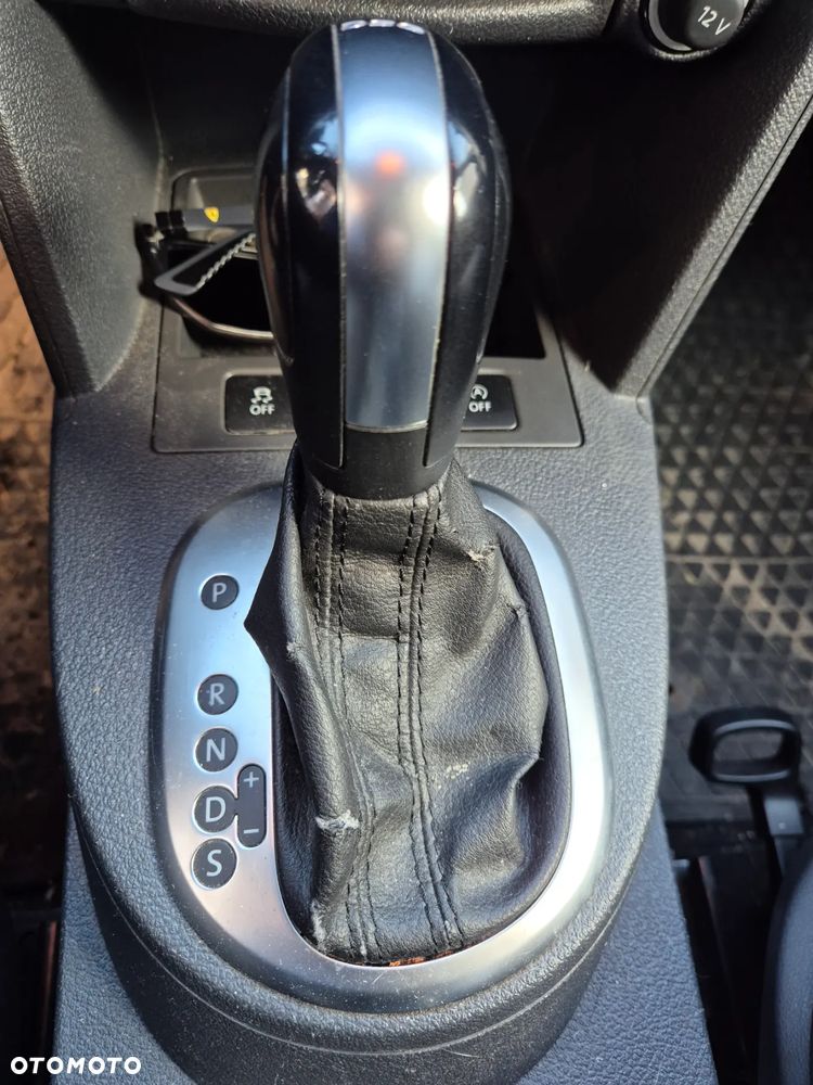 Volkswagen Caddy Maxi Comfortline DSG - 14