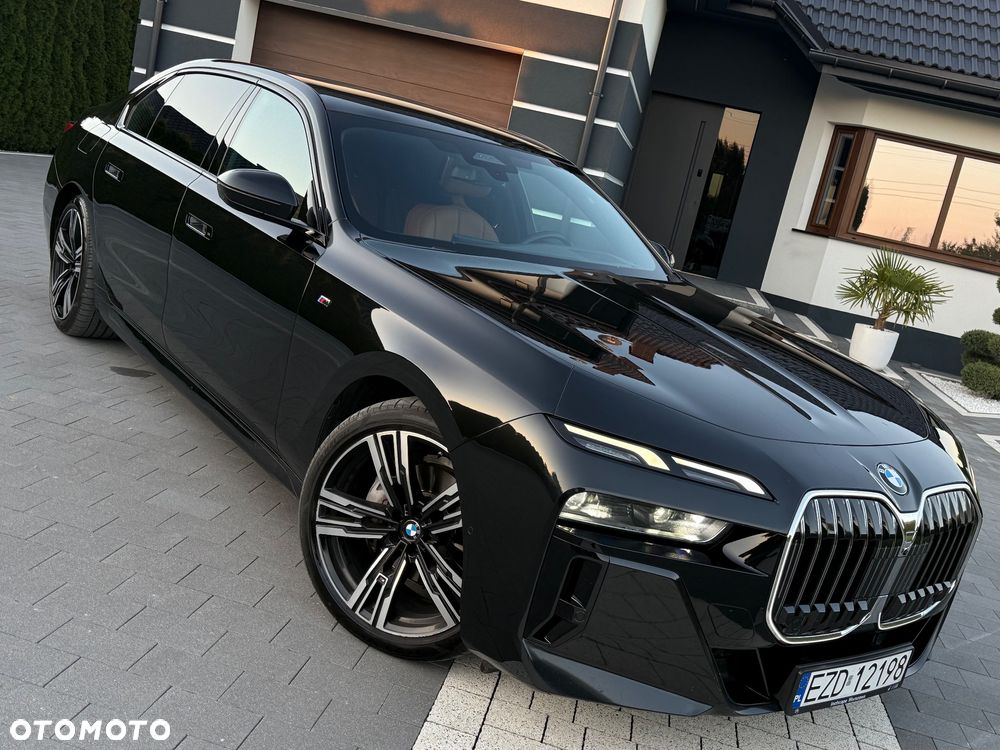 BMW Seria 7 730d xDrive sport - 11