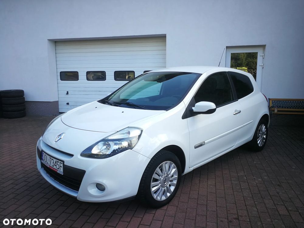 Renault Clio 1.2 16V 75 Expression - 4