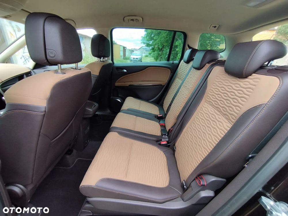 Opel Zafira 1.4 T Cosmo - 14