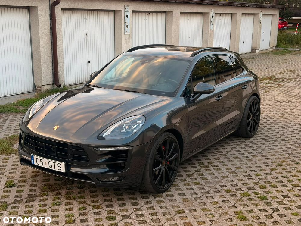 Porsche Macan GTS PDK - 36