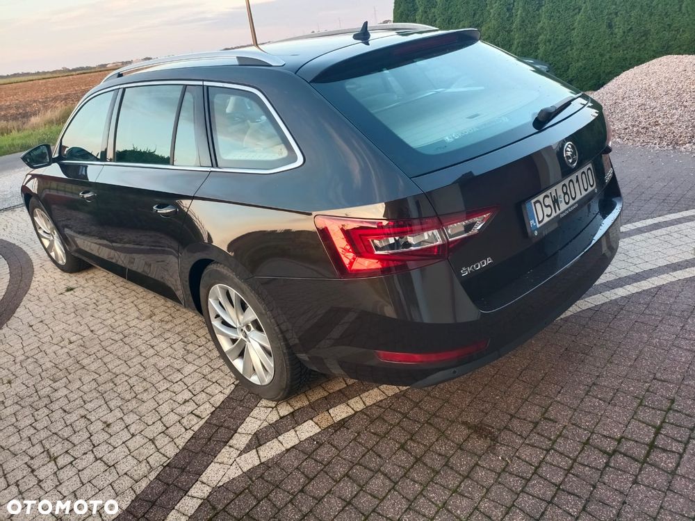 Skoda Superb 1.4 TSI ACT Style - 11