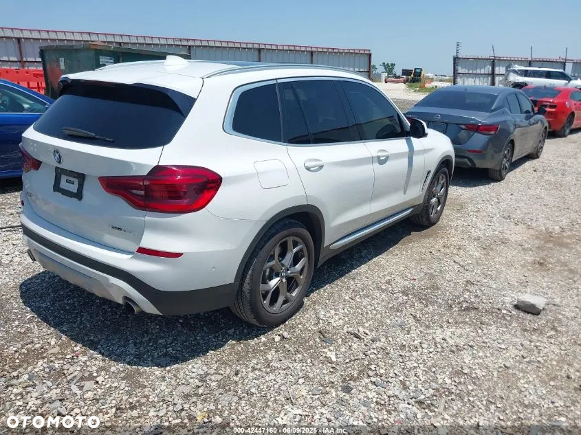 BMW X3 xDrive30i - 5