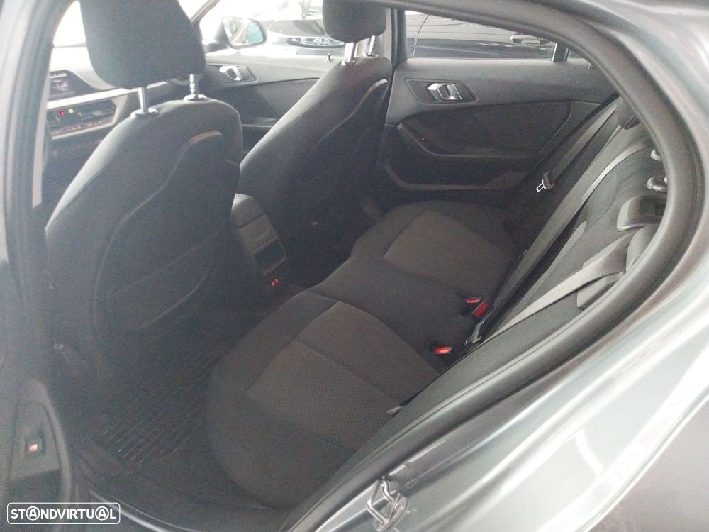 BMW 116 d Auto - 7