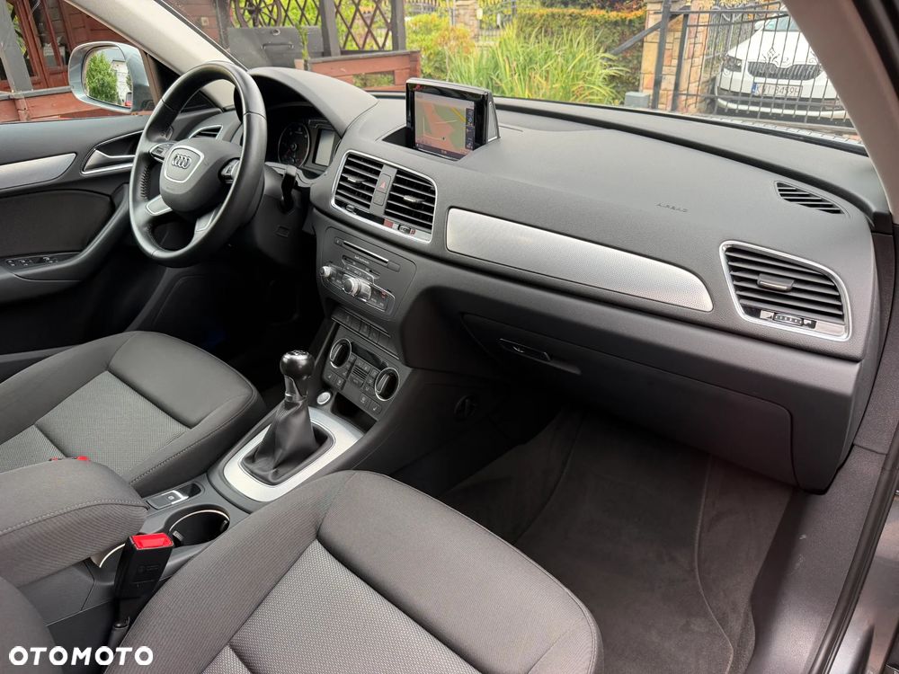 Audi Q3 2.0 TDI Design - 15