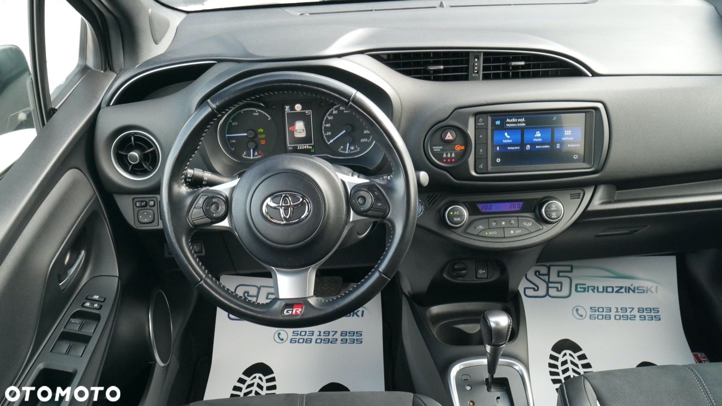 Toyota Yaris - 8