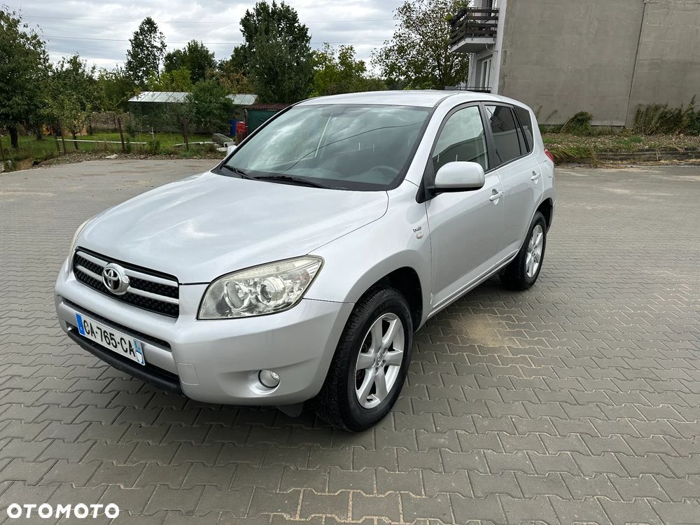 Toyota RAV4 2.2 D-4D 4x4 Travel - 1