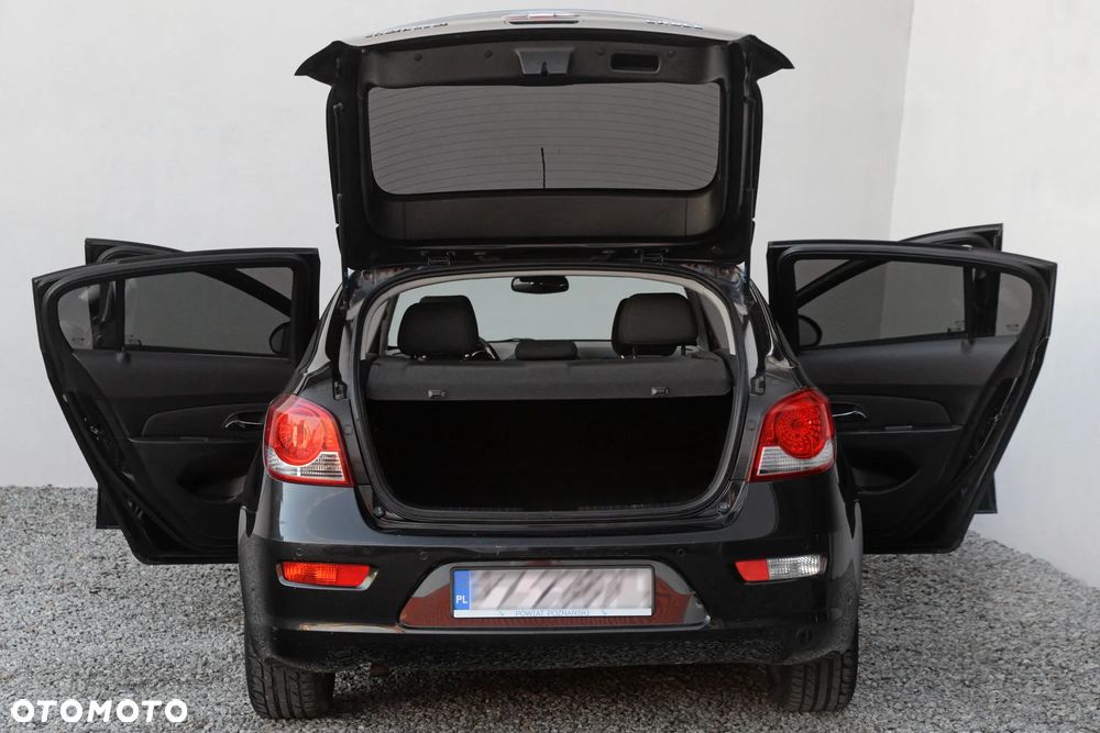 Chevrolet Cruze 1.8 LT - 22