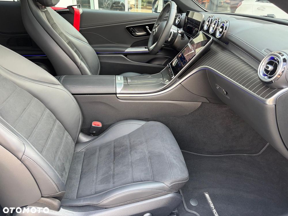 Mercedes-Benz CLE 300 4Matic 9G-TRONIC Edition AMG Line - 19