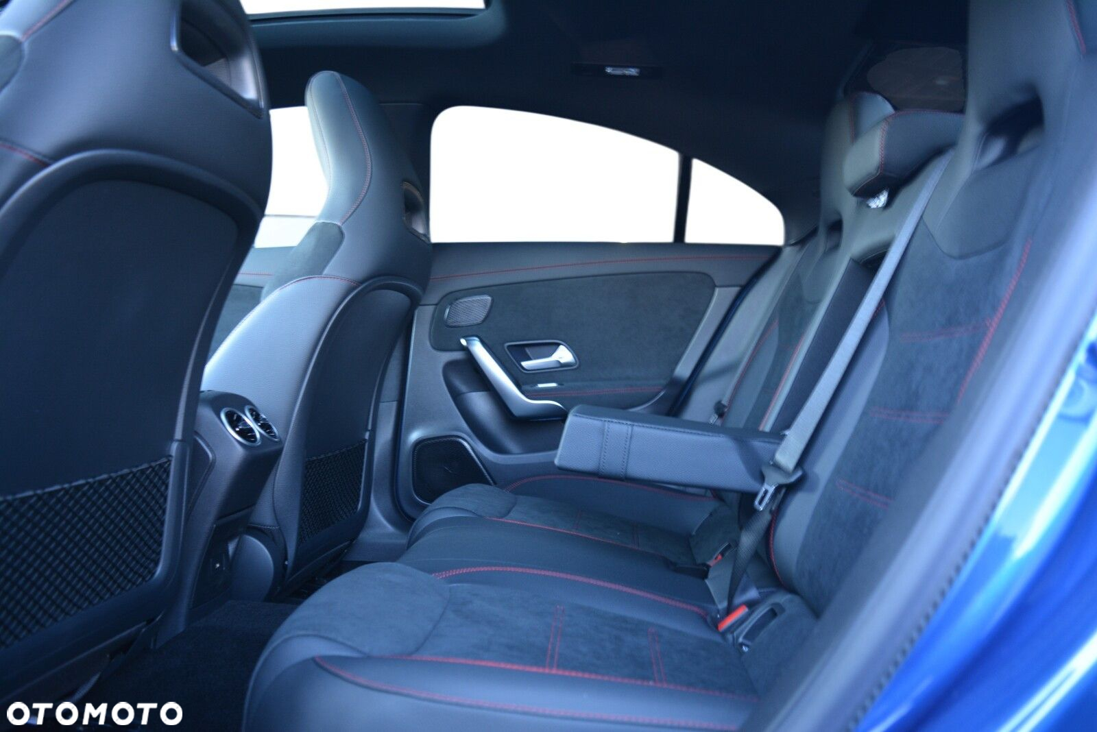 Mercedes-Benz CLA 220 4-Matic AMG Line 7G-DCT - 8