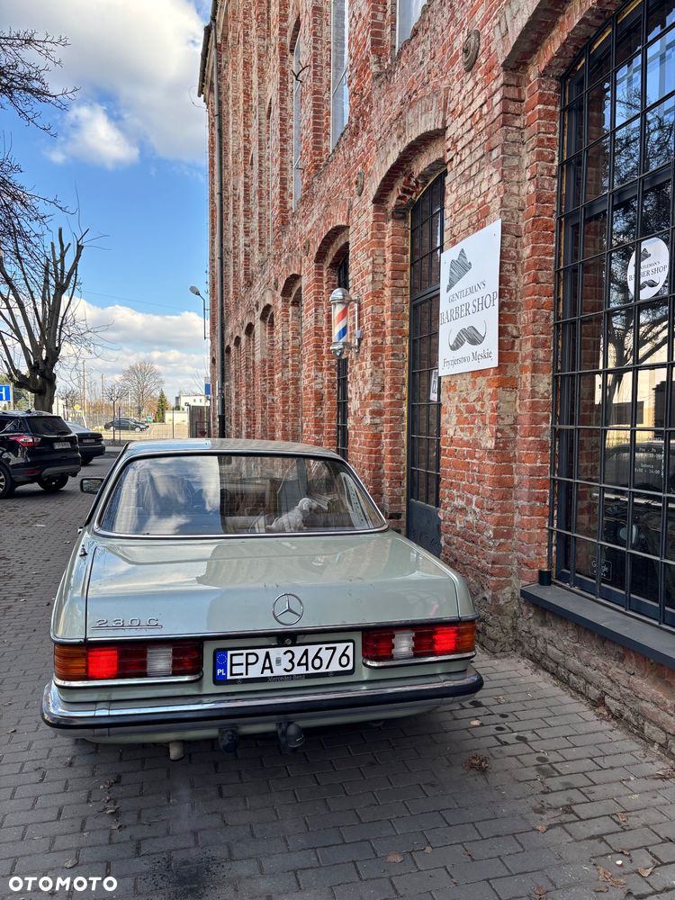 Mercedes-Benz W123 - 4