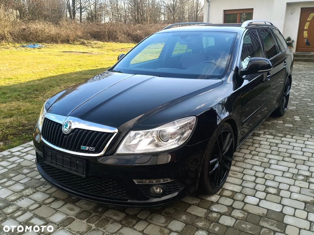 Skoda Octavia 2.0 TSI RS - 1