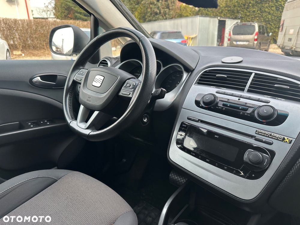 Seat Altea XL 2.0 TDI DPF DSG Stylance - 16