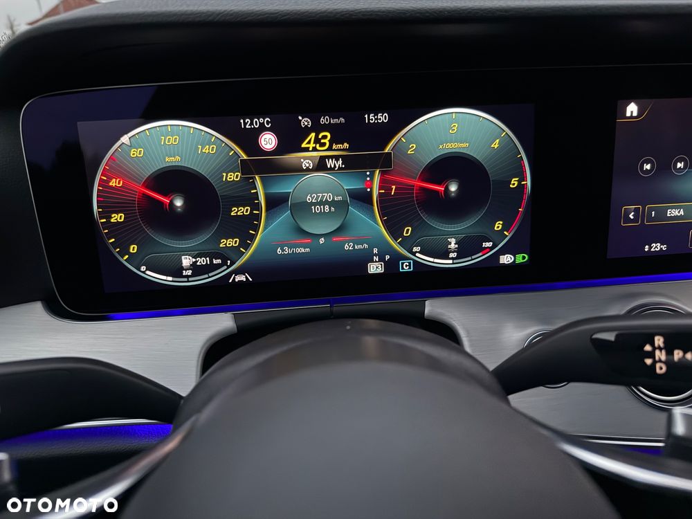 Mercedes-Benz Klasa E 220 d 4Matic 9G-TRONIC AMG Line - 30