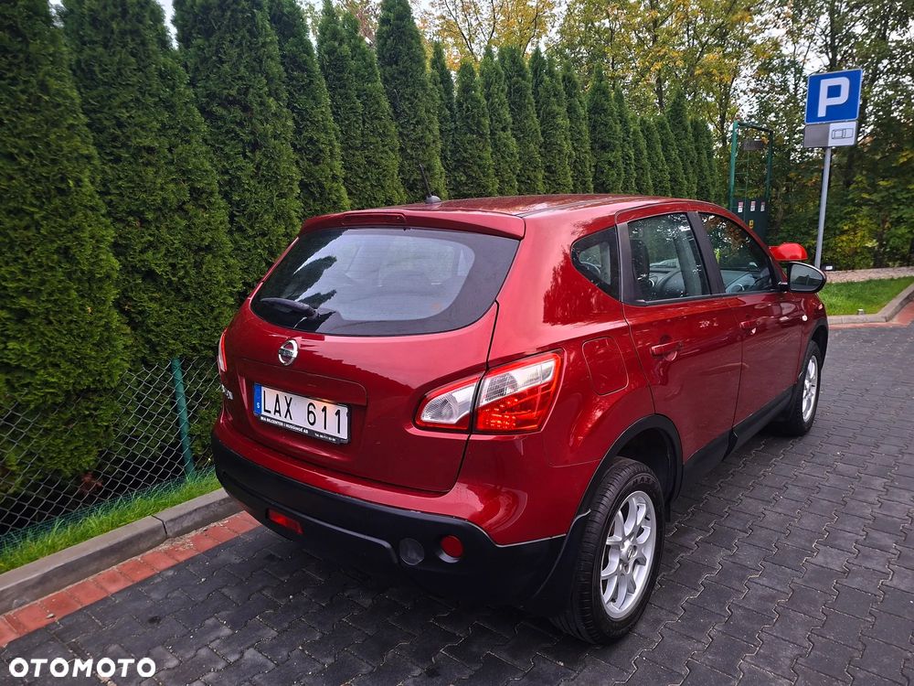 Nissan Qashqai 1.6 Tekna CVT - 6