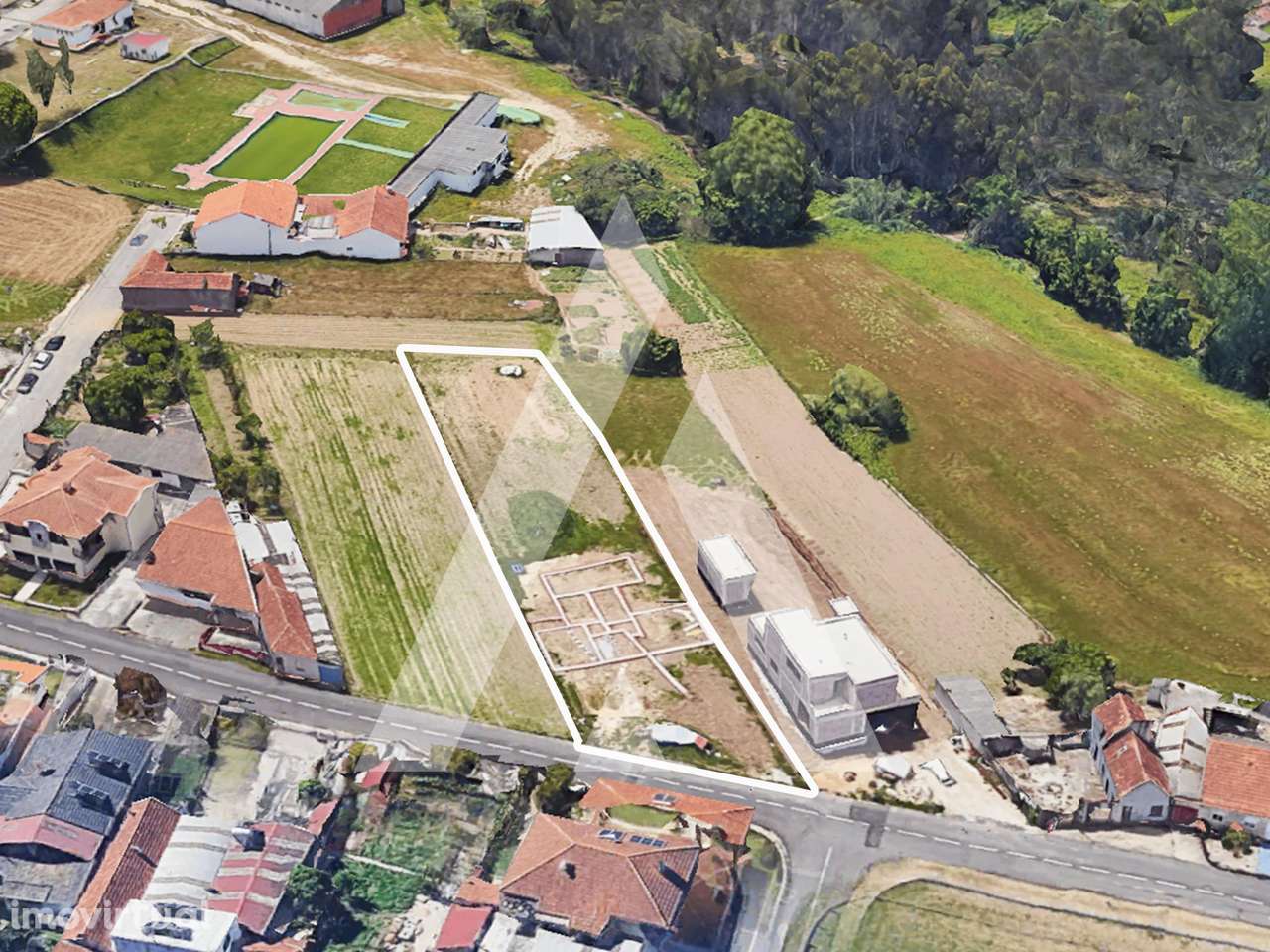 Terreno com projeto aprovado a 7 minutos do centro de Aveiro - Grande imagem: 2/11