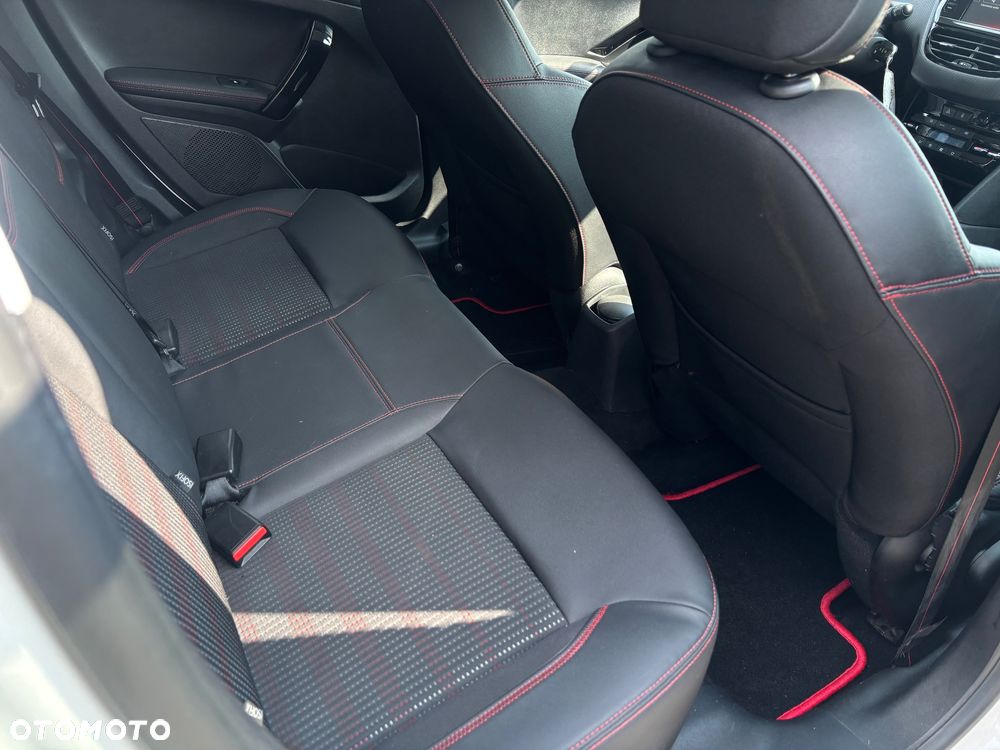 Peugeot 208 PureTech 110 Stop & Start Tech Edition - 26