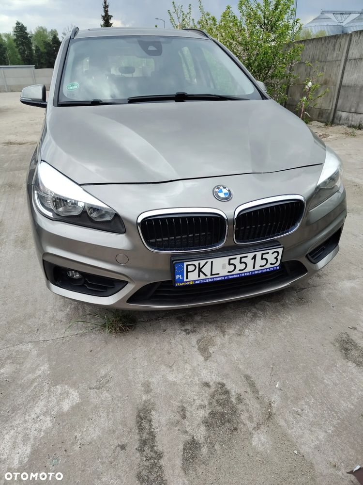 BMW Seria 2 218d - 1