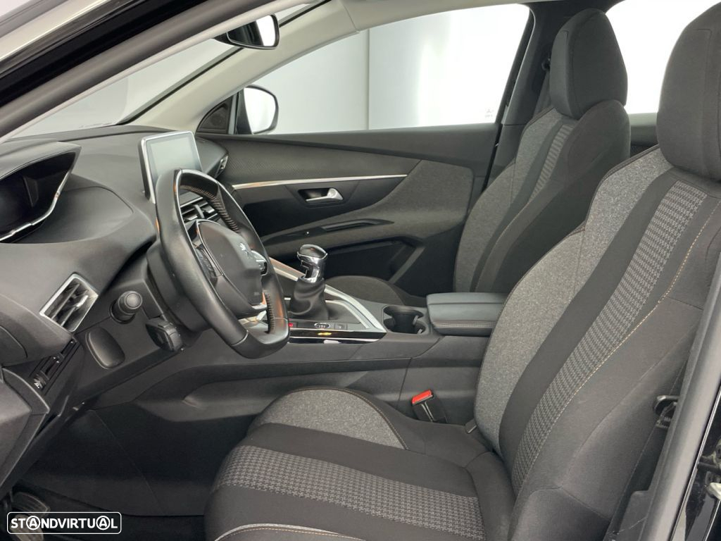 Peugeot 3008 1.2 PureTech Active Pack - 11