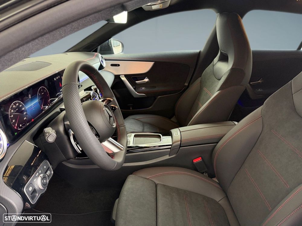 Mercedes-Benz CLA 180 d Shooting Brake AMG Line Aut. - 11